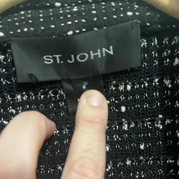 ST. JOHN blazer tweed fringe - Picture 5 of 13